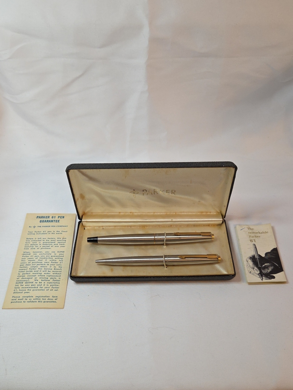 Parker 61 Silver Barrel Fountain Pen and Pencil Set with Gold Trim